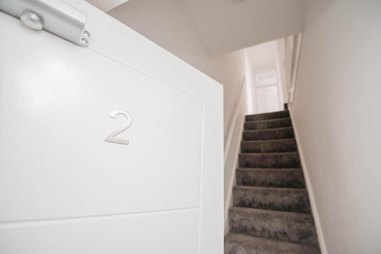 דונקסטר Florence Avenue, Apartment 2 מראה חיצוני תמונה